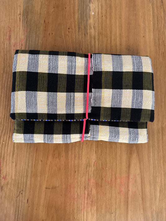 Sacoche Funda Mac cuadro negro y crema, frontal
