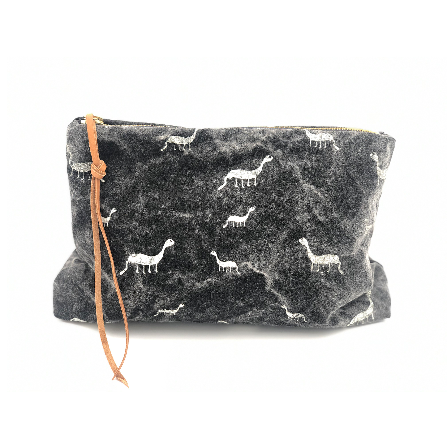 dinosaur-pouch-anna-rovira-bags